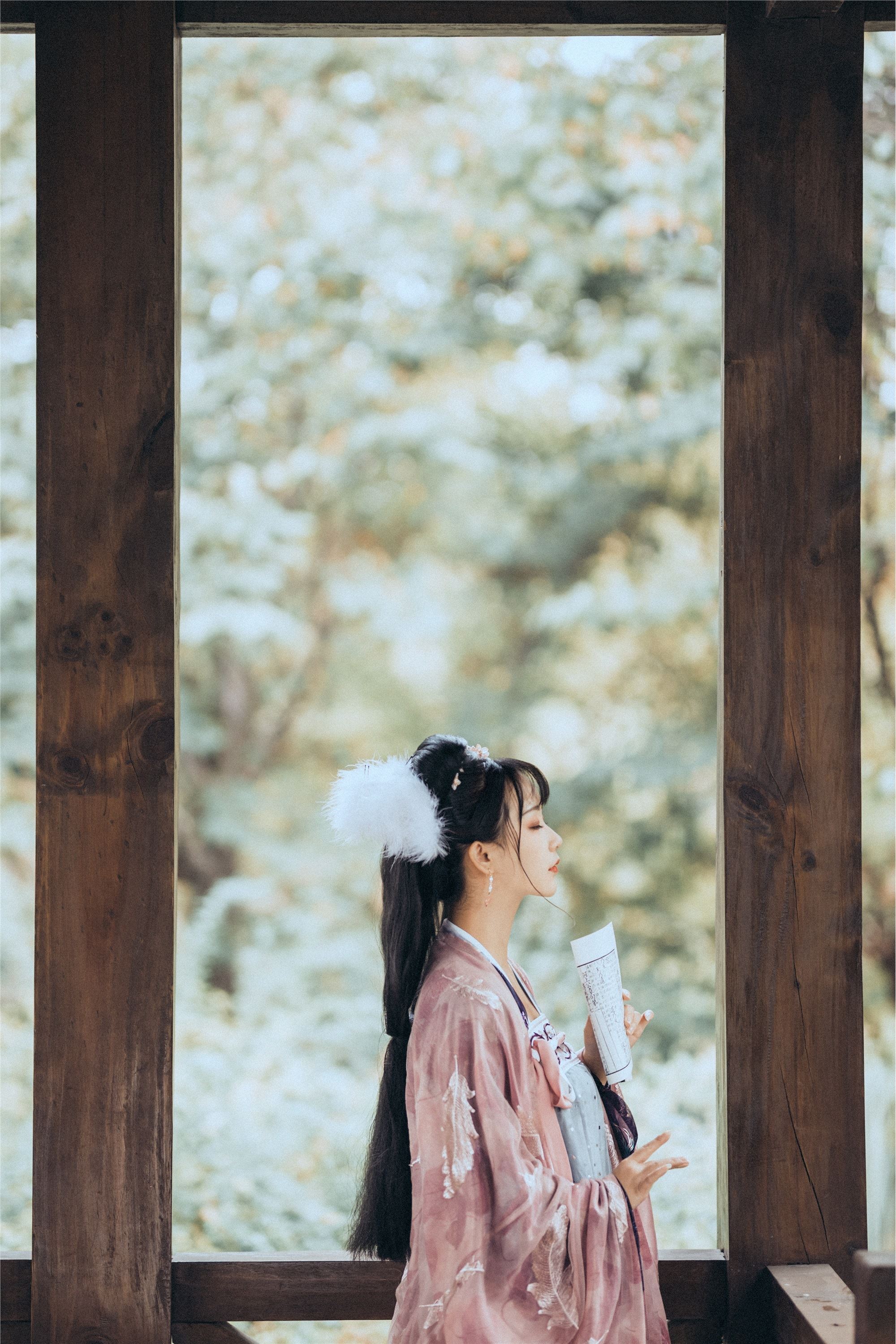 YITUYU艺图语 2021.09.04 幽人独自怜 Seven